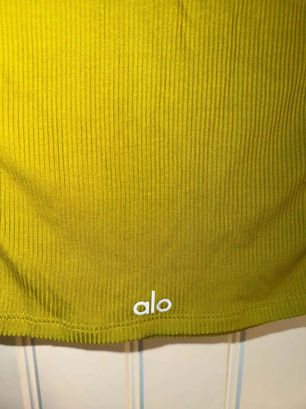Alo Yoga Gather Long Sleeve – Chartreuse – Size Small – NWT